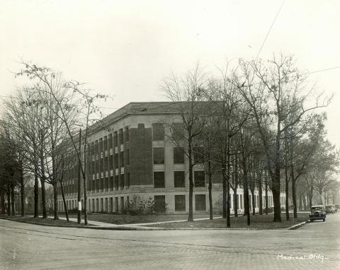 1925 east medical building